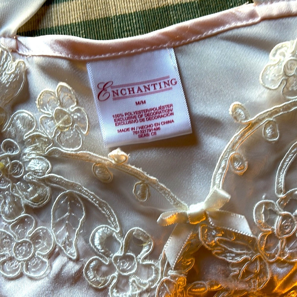 Enchanting - Picture 6 of 6